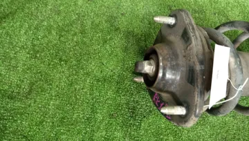 СТОЙКА НА HONDA STEPWGN RK5 R20A