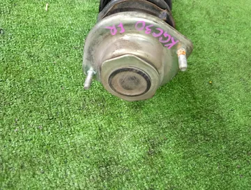 СТОЙКА НА TOYOTA PASSO KGC30 1KR-FE