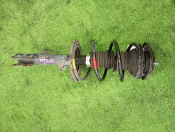 СТОЙКА НА TOYOTA COROLLA  AXIO NZE141 1NZ-FE