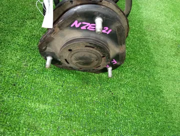 СТОЙКА НА TOYOTA COROLLA NZE121 1NZ-FE
