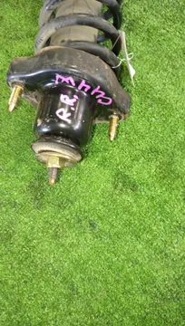СТОЙКА НА MITSUBISHI AIRTREK CU4W 4G64