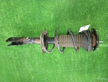 СТОЙКА НА TOYOTA IST NCP60 2NZ-FE