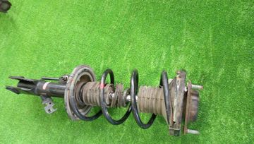 СТОЙКА НА TOYOTA NOAH AZR60G 1AZ-FSE