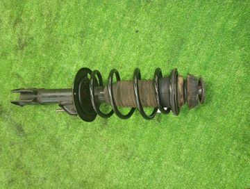 СТОЙКА НА TOYOTA COROLLA  AXIO NZE164 1NZ-FE