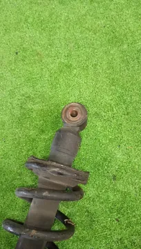 СТОЙКА НА HONDA STREAM RN6 R18A