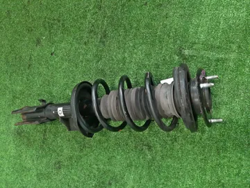 СТОЙКА НА SUZUKI ESCUDO TDA4W J24B