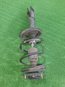 СТОЙКА НА MITSUBISHI COLT Z25A 4G19