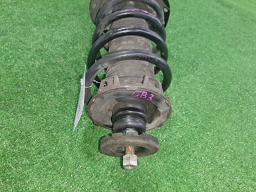 СТОЙКА НА HONDA FREED SPIKE GB3 L15A