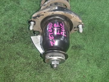 СТОЙКА НА TOYOTA PREMIO ZZT240 1ZZ-FE