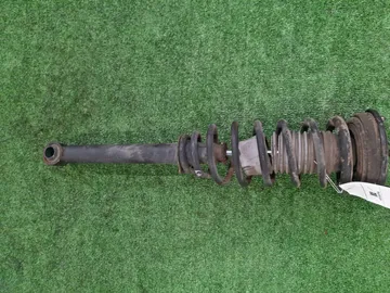 СТОЙКА НА MITSUBISHI LEGNUM EC3W 4G64