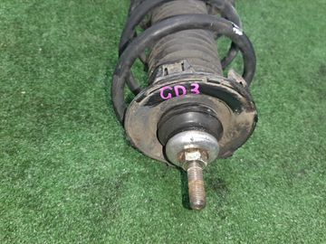 СТОЙКА НА HONDA FIT GD3 L15A