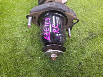 СТОЙКА НА TOYOTA ALLEX ZZE123 2ZZ-GE
