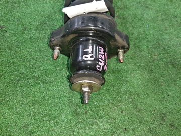 СТОЙКА НА MITSUBISHI AIRTREK CU2W 4G63