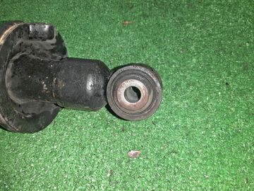 СТОЙКА НА HONDA STREAM RN1 D17A