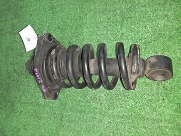 СТОЙКА НА NISSAN LIBERTY RM12 QR20DE