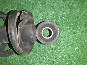 СТОЙКА НА NISSAN LIBERTY RM12 QR20DE