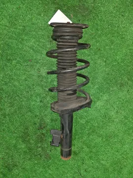 СТОЙКА НА MAZDA AXELA BK5P ZY-VE