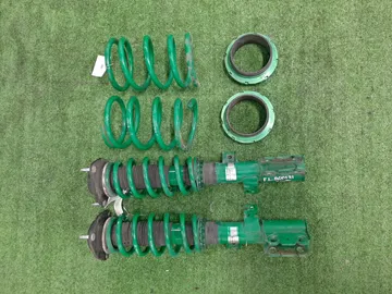 СТОЙКА НА TOYOTA IPSUM ACM21W 2AZ-FE