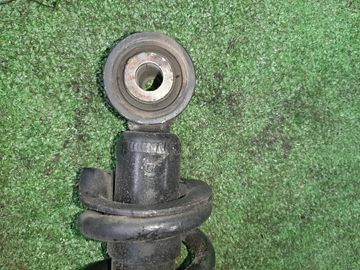 СТОЙКА НА TOYOTA COROLLA NZE124 1NZ-FE