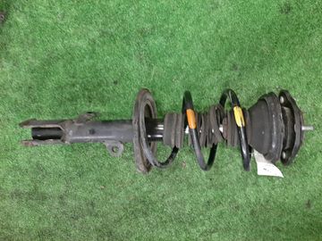 СТОЙКА НА TOYOTA WISH ZNE10G 1ZZ-FE