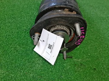 СТОЙКА НА LEXUS LS460 USF40 1UR-FSE