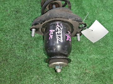 СТОЙКА НА TOYOTA COROLLA ZZE122 1ZZ-FE