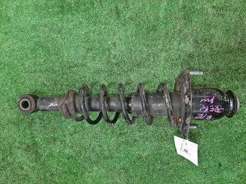 СТОЙКА НА TOYOTA COROLLA  AXIO ZRE142 2ZR-FE