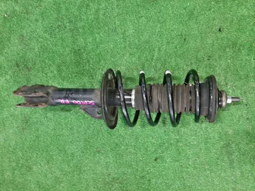 СТОЙКА НА TOYOTA RACTIS SCP100 2SZ-FE
