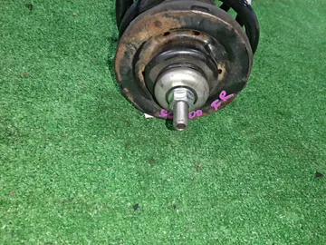 СТОЙКА НА TOYOTA RACTIS SCP100 2SZ-FE
