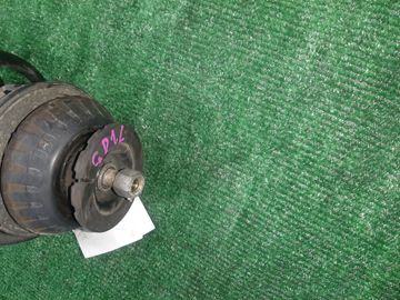 СТОЙКА НА HONDA FIT GD1 L13A