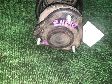 СТОЙКА НА TOYOTA WISH ZNE10 1ZZ-FE