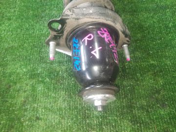 СТОЙКА НА TOYOTA FIELDER ZRE142 2ZR-FAE