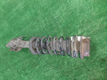 СТОЙКА НА MAZDA DEMIO DW3W B3