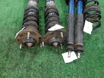 СТОЙКА НА HONDA STEPWGN RK5 R20A