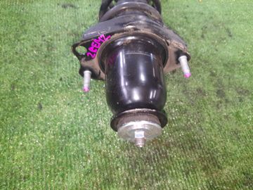 СТОЙКА НА TOYOTA FIELDER ZRE142 2ZR-FE