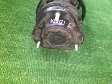 СТОЙКА НА TOYOTA SPACIO NZE121 1NZ-FE