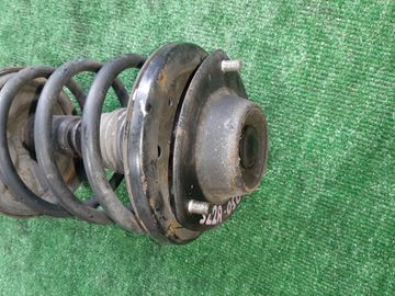 СТОЙКА НА MITSUBISHI DEBONAIR S22A 6G72