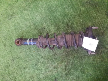 СТОЙКА НА TOYOTA WISH ZNE10 1ZZ-FE