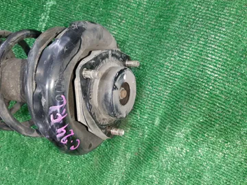 СТОЙКА НА NISSAN SERENA C24 SR20DE