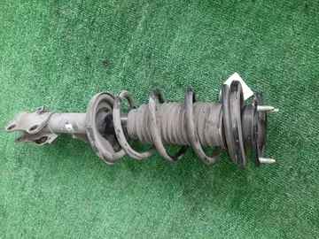 СТОЙКА НА SUZUKI ESCUDO TDA4W J24B