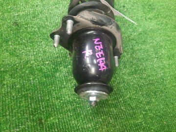 СТОЙКА НА TOYOTA FIELDER NZE144 1NZ-FE