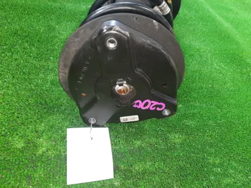 СТОЙКА НА MERCEDES-BENZ C200 W204 271860