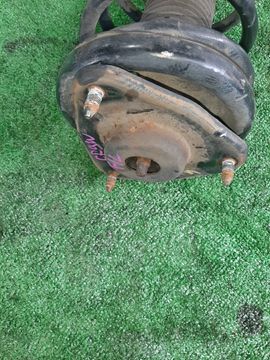СТОЙКА НА MITSUBISHI DION CR9W 4G63