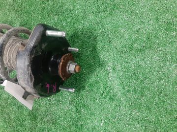 СТОЙКА НА MAZDA FAMILIA BJ5W ZL-DE