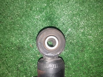 СТОЙКА НА TOYOTA PROGRES JCG10 1JZ-GE