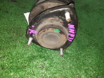 СТОЙКА НА TOYOTA PORTE NNP11 1NZ-FE