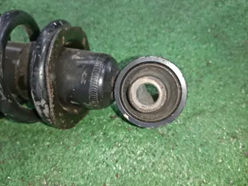 СТОЙКА НА TOYOTA AVENSIS AZT251 2AZ-FSE