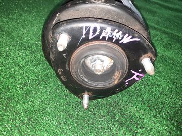 СТОЙКА НА SUZUKI ESCUDO TDA4W J24B