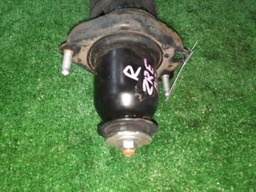 СТОЙКА НА TOYOTA FIELDER ZRE142 2ZR-FE
