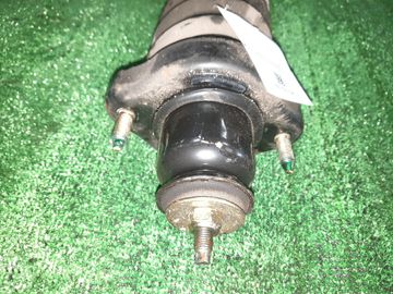 СТОЙКА НА MITSUBISHI DION CR6W 4G94